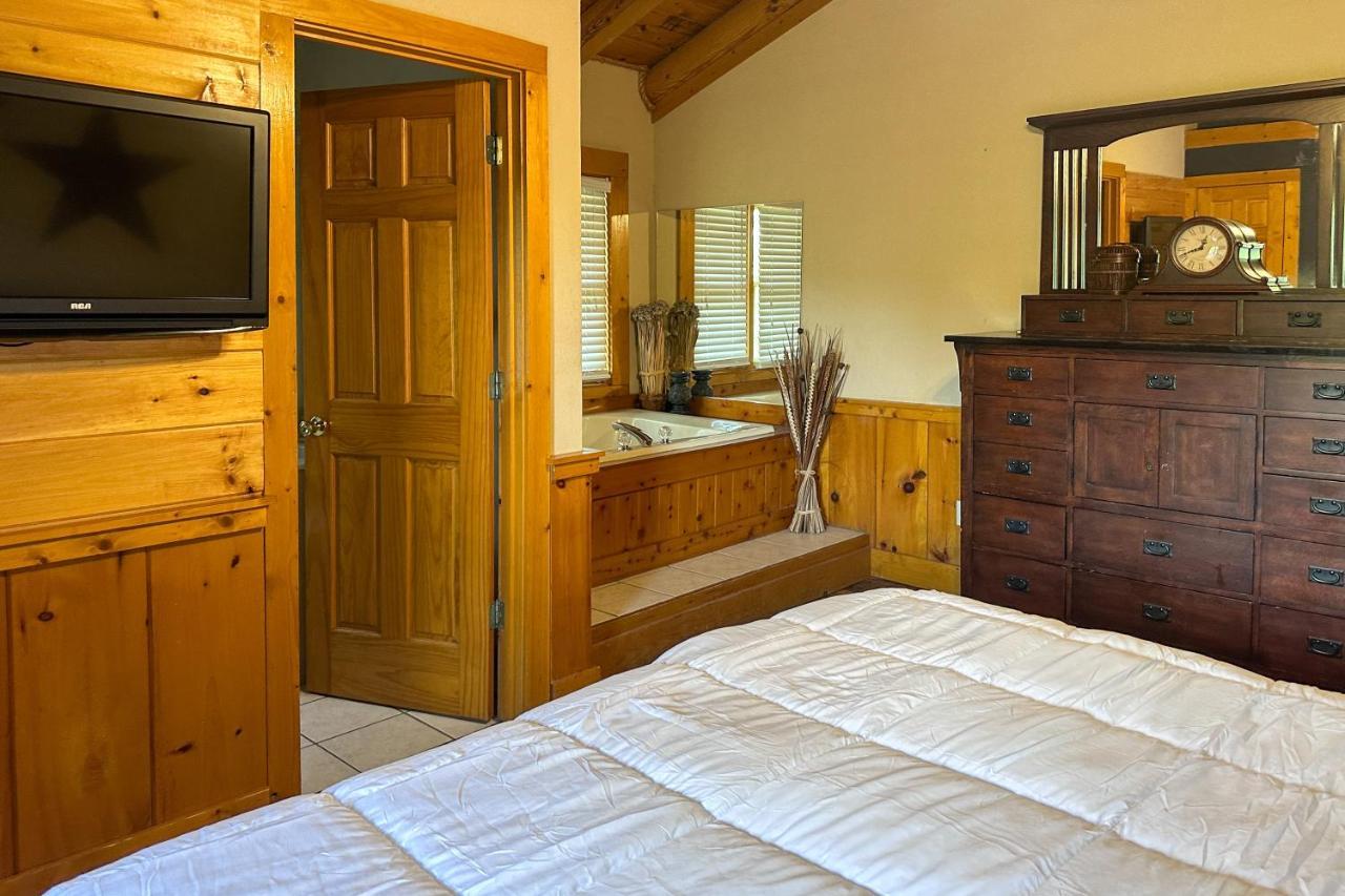 Reindeer Hideaway Villa พิเจนฟอร์จ ภายนอก รูปภาพ